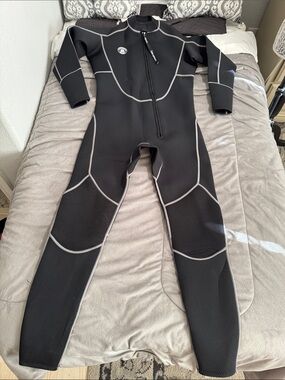 Lemorecn men’s snorkeling 3MM Black One-Piece Wetsuit - Durable Neoprene Sz L